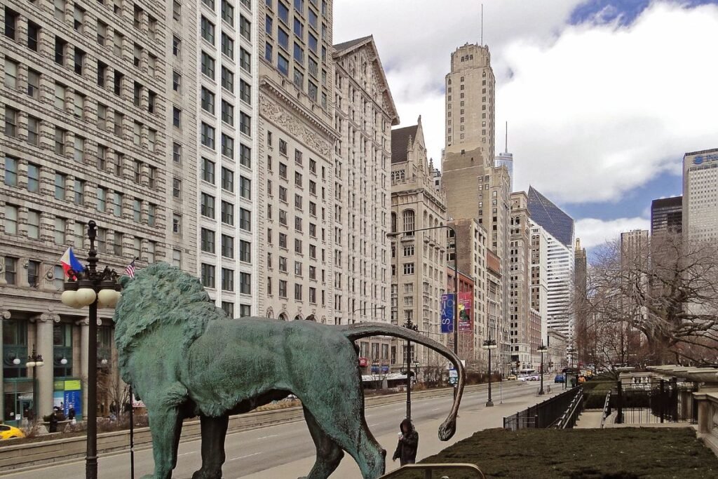 How Far is Illinois from Texas: Driving Distance