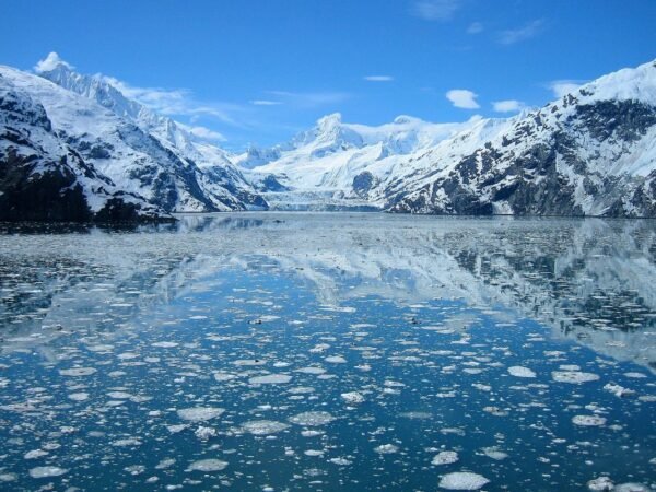 How Big is Alaska Compared to the US? Surprising Facts