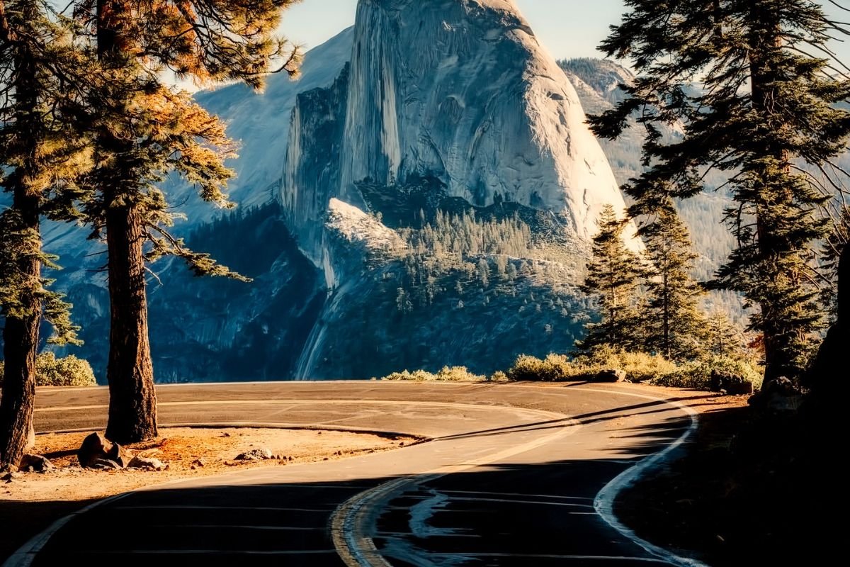 How Far is Arizona from California? Driving Distance!