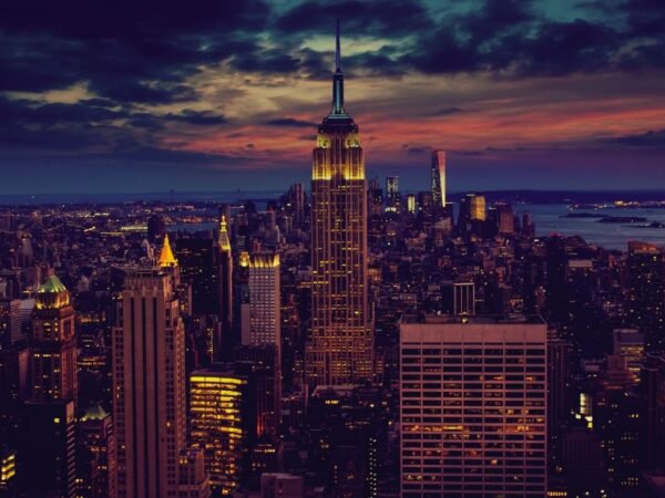 How Far is Ohio from New York? Distance & Travel Options