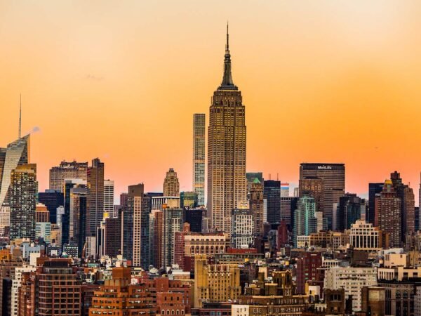 How Many Miles from New York to California? Driving, Airline & Road Map