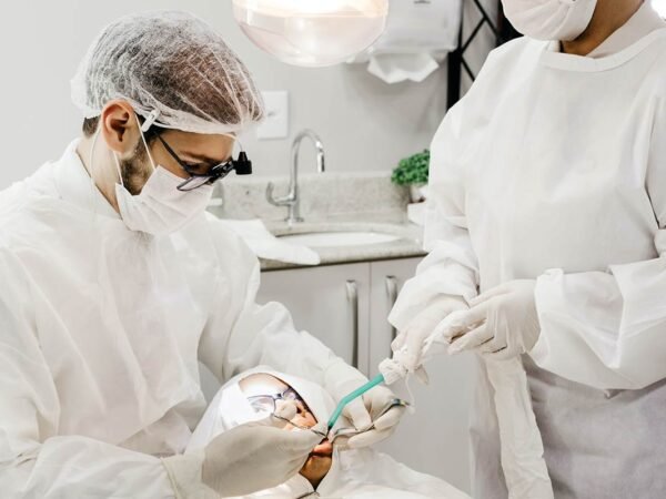 How Much Does a Dental Assistant Make in California? Salary Insights!