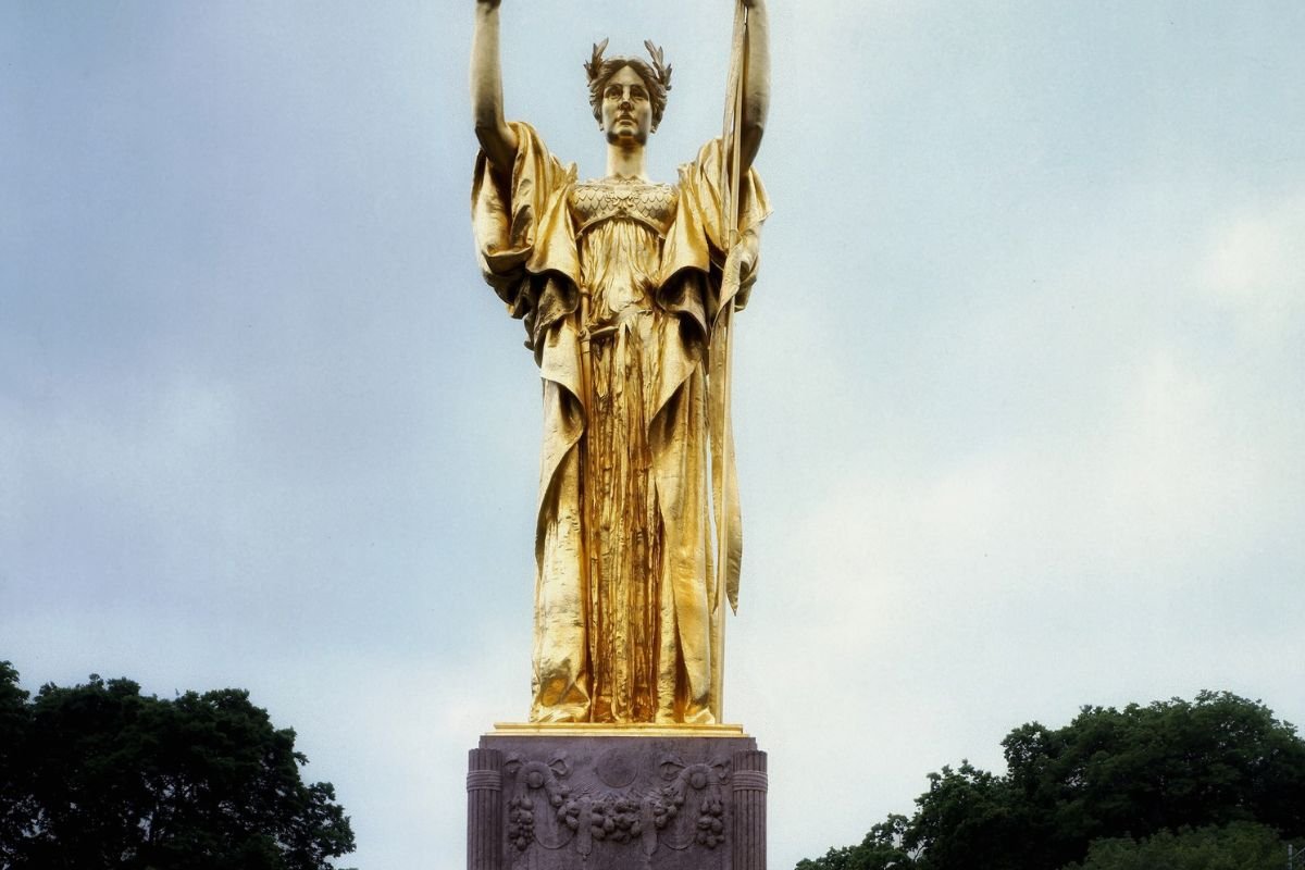 What Region is Illinois In? Explore Illinois' Regions!