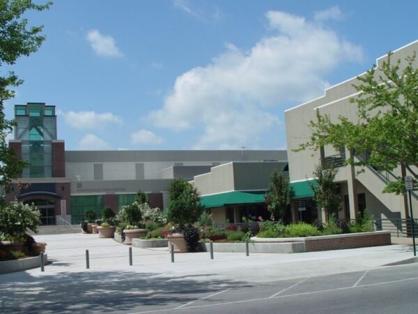 What Time is it in Fayetteville Arkansas? Current Local Time & Time Zone