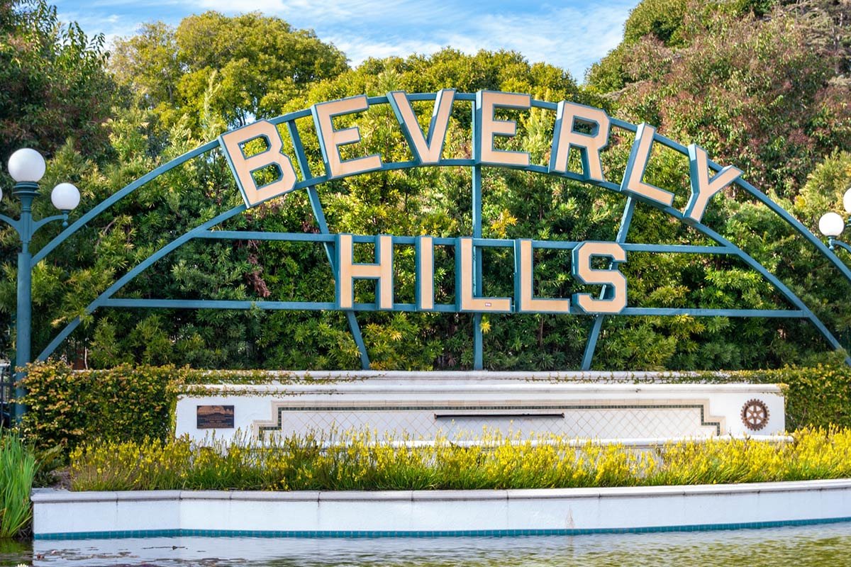 What Time is it in Beverly Hills, CA? Current Local Time & Time Zone