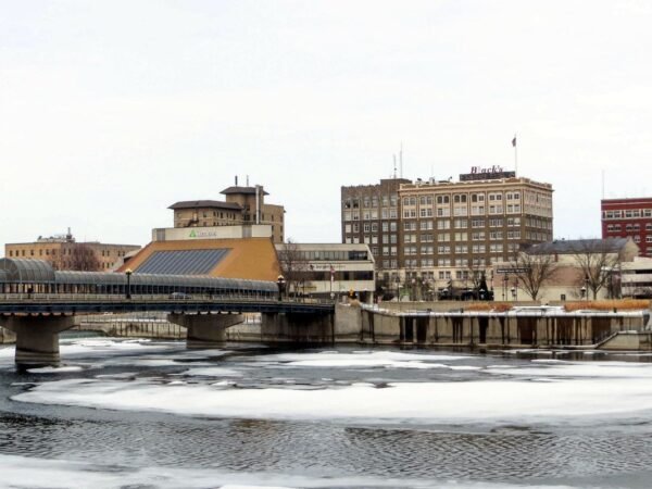 What to Do in Waterloo Iowa - 15 Best Activities (2023)