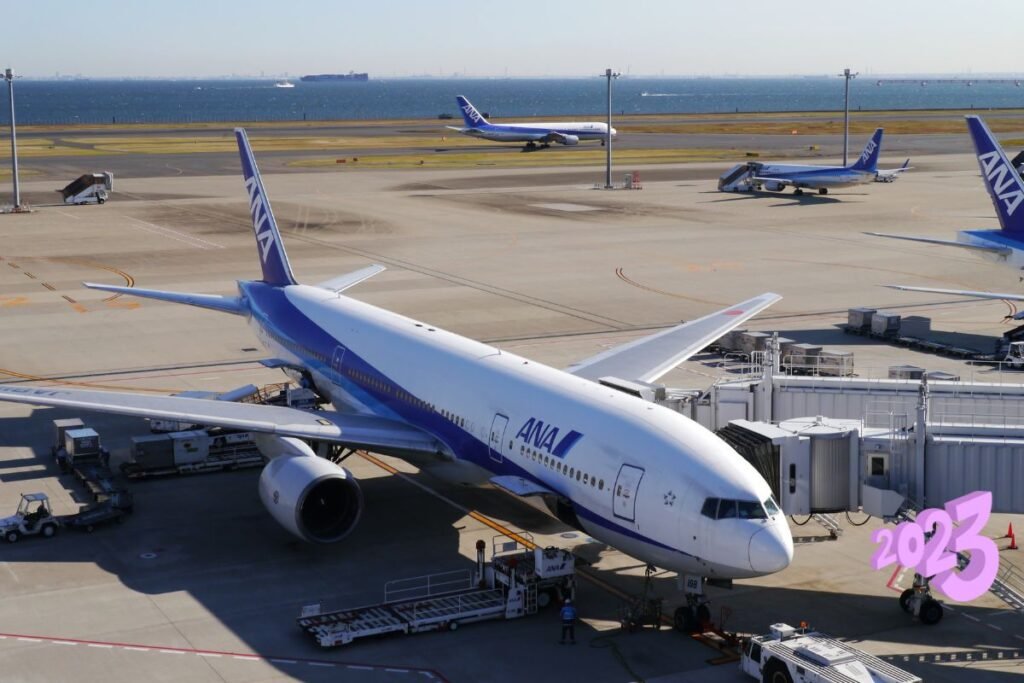 Biggest Airport in the World: Top 10 Worldwide (2023)