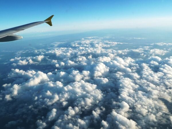 How Long is a Flight from Ohio to California? Find Cheap Flights!