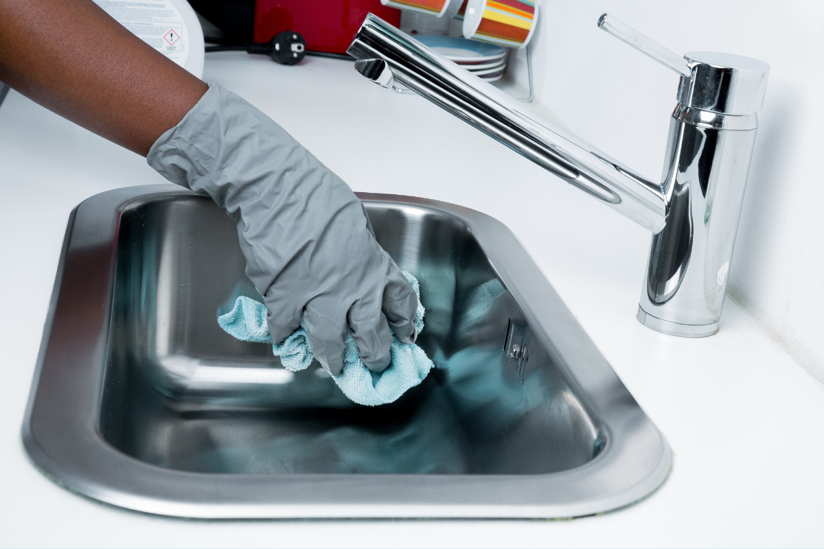 How to Start a Cleaning Business in California: Ultimate Guide